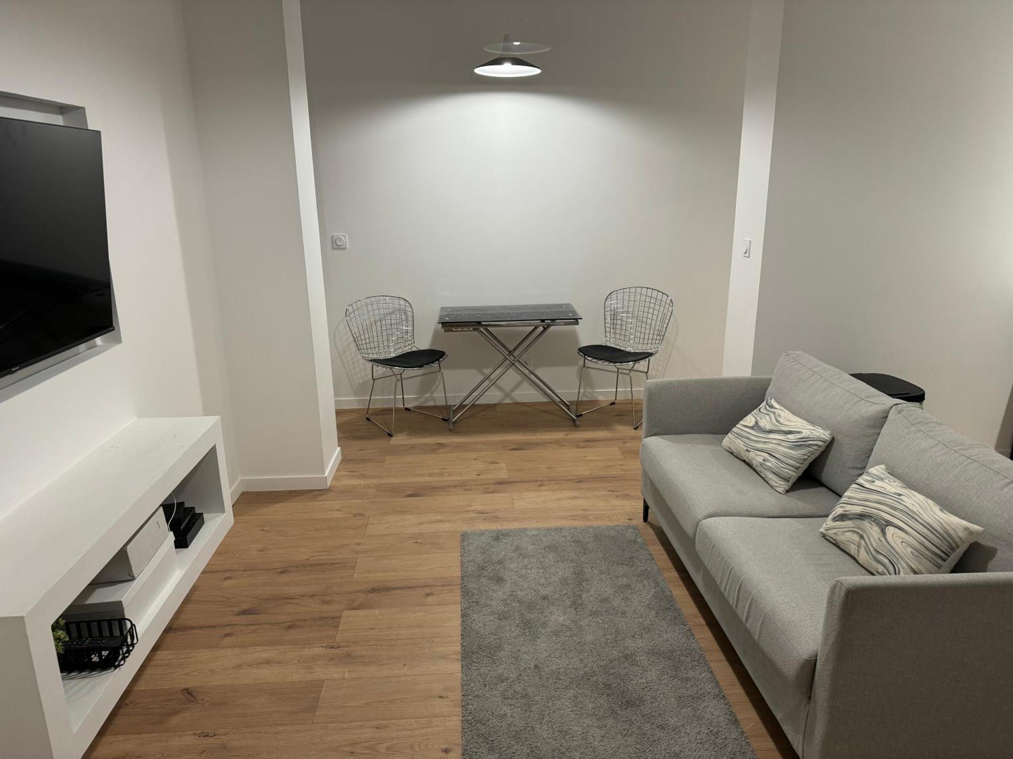 Nilvange Appartement IX - Haut Standing Proche Luxembourg Et Cattenom מראה חיצוני תמונה